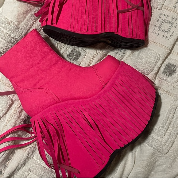 Demonia pink fringe tassel platform boots size 6 - Picture 6 of 8